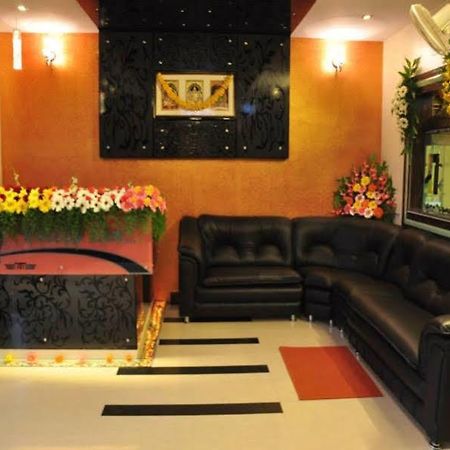 7 Hills Inn Tirupati Exterior foto